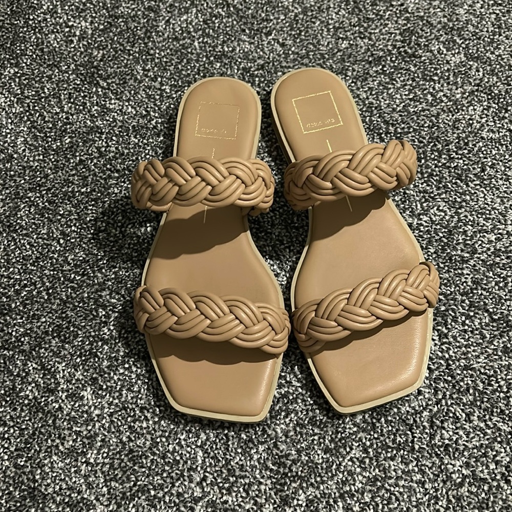 Tan braided Dolce vita sandals lightly worn, perfect condition